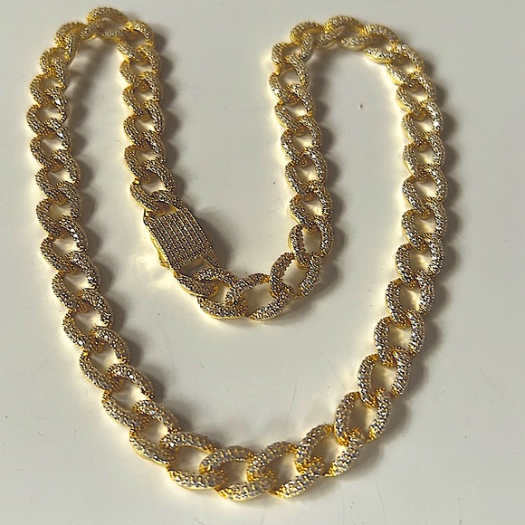 Heavy Cuban Link Chain With Pave Crystal Links - Sterling Silver Gold Plated - Picture 4 of 6